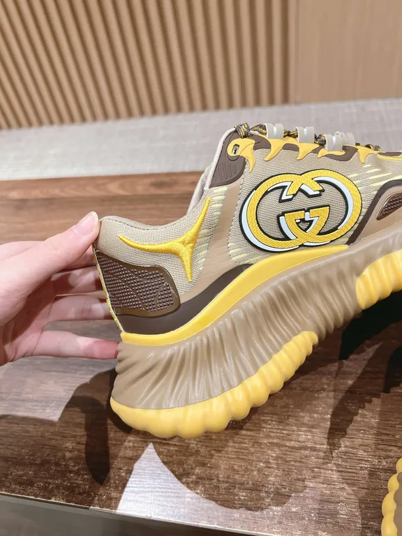 Gucci Shoe 